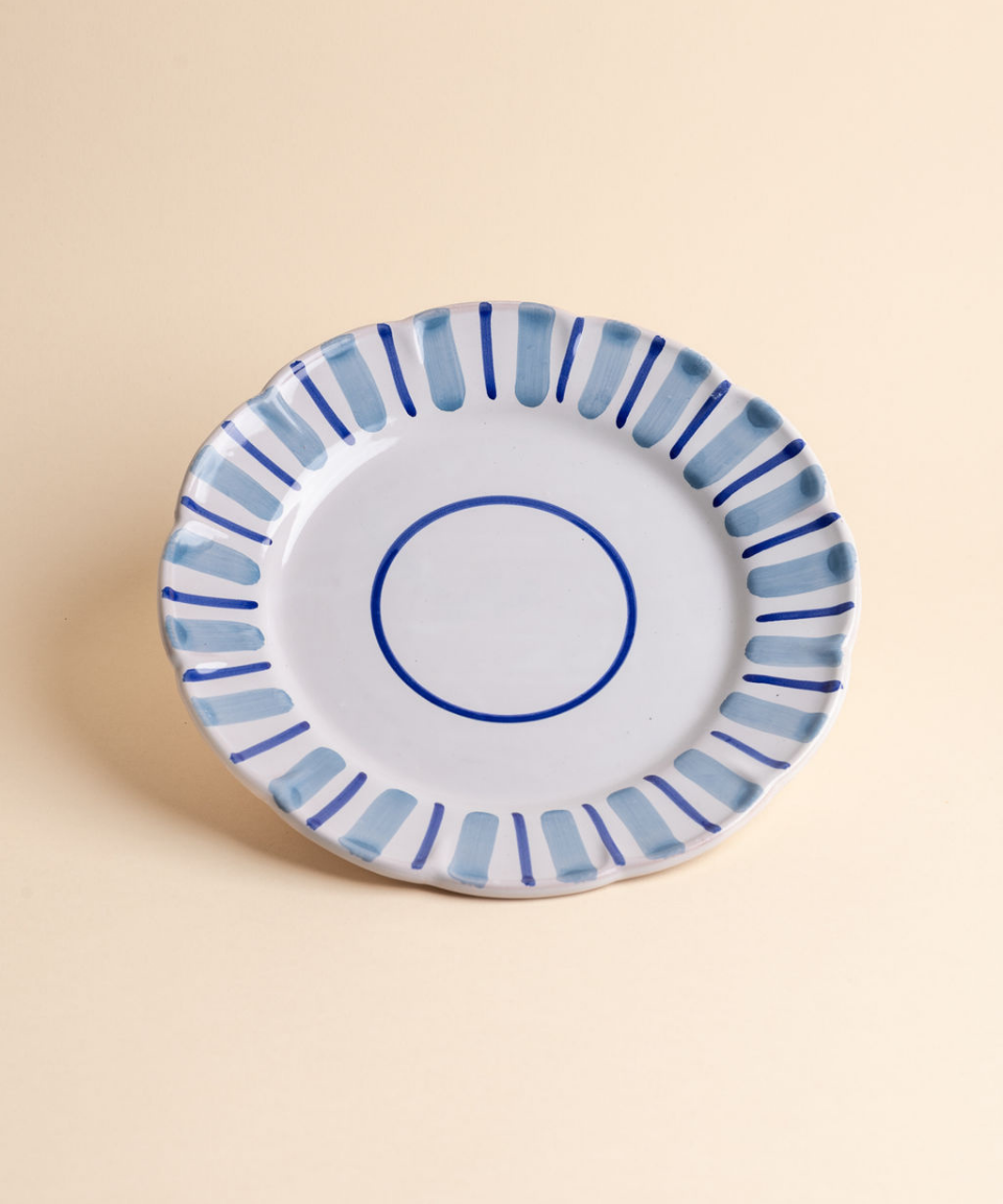 lago dinner plate